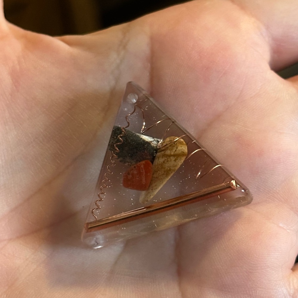 HANDMADE! Triangular Orgonite Pendant with Copper and Natural Crystals